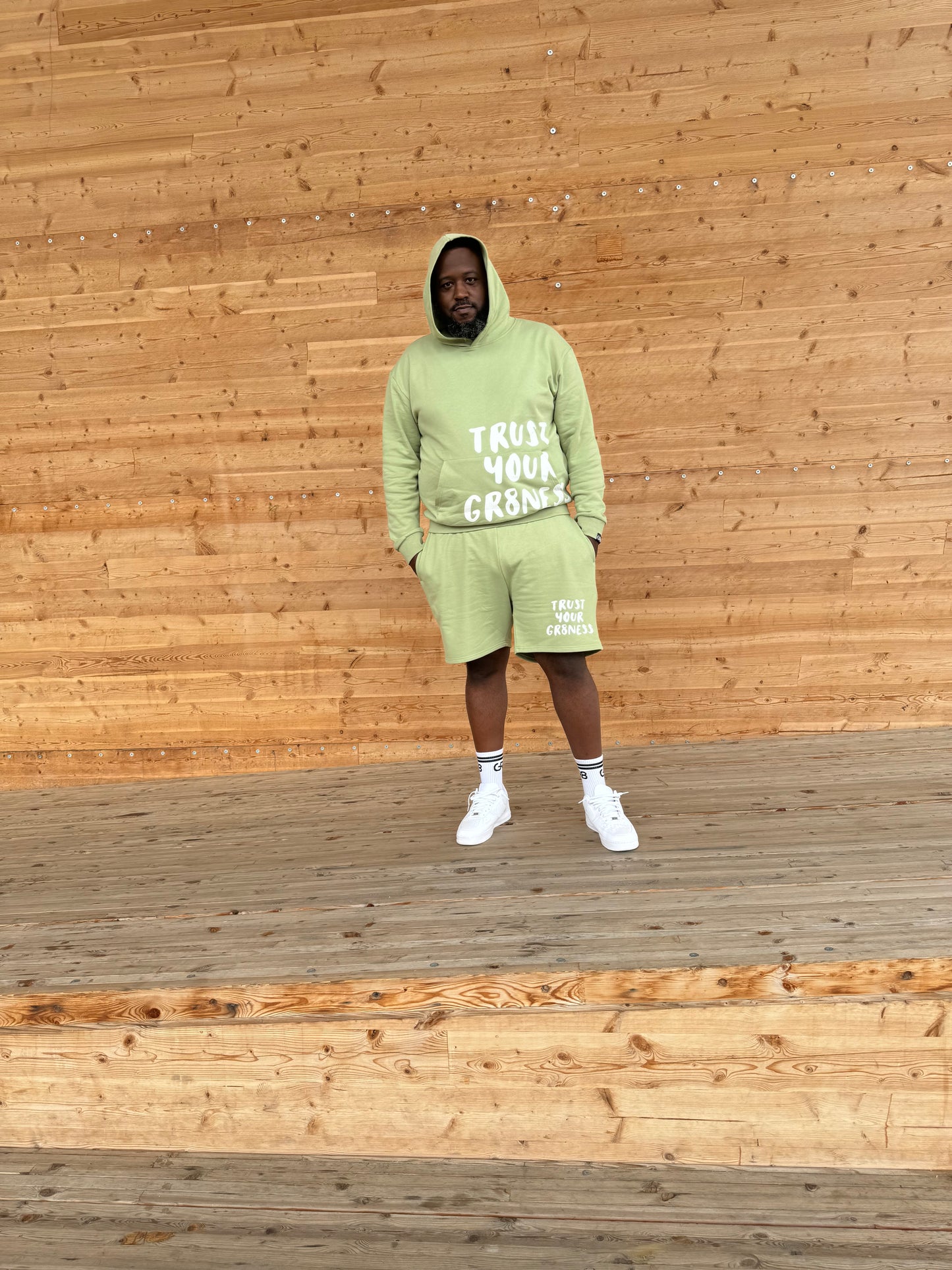 TRUST YOUR GR8NESS HOODIE/SHORTS SET